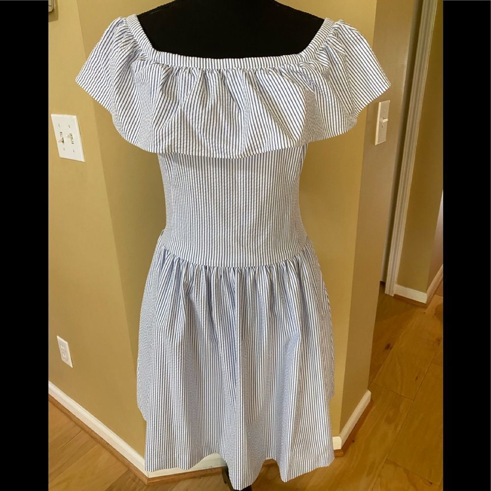 Lauren Ralph Lauren Size 4 Off The Shoulder Striped Midi Dress
